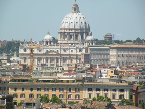 Le Vatican, vu depuis la Villa Médicis